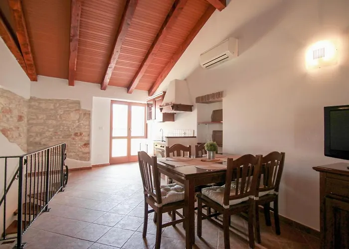 Casa Ijana Semesterbostad *
